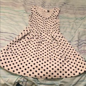 ☀️ White and Navy Polkadot Dress